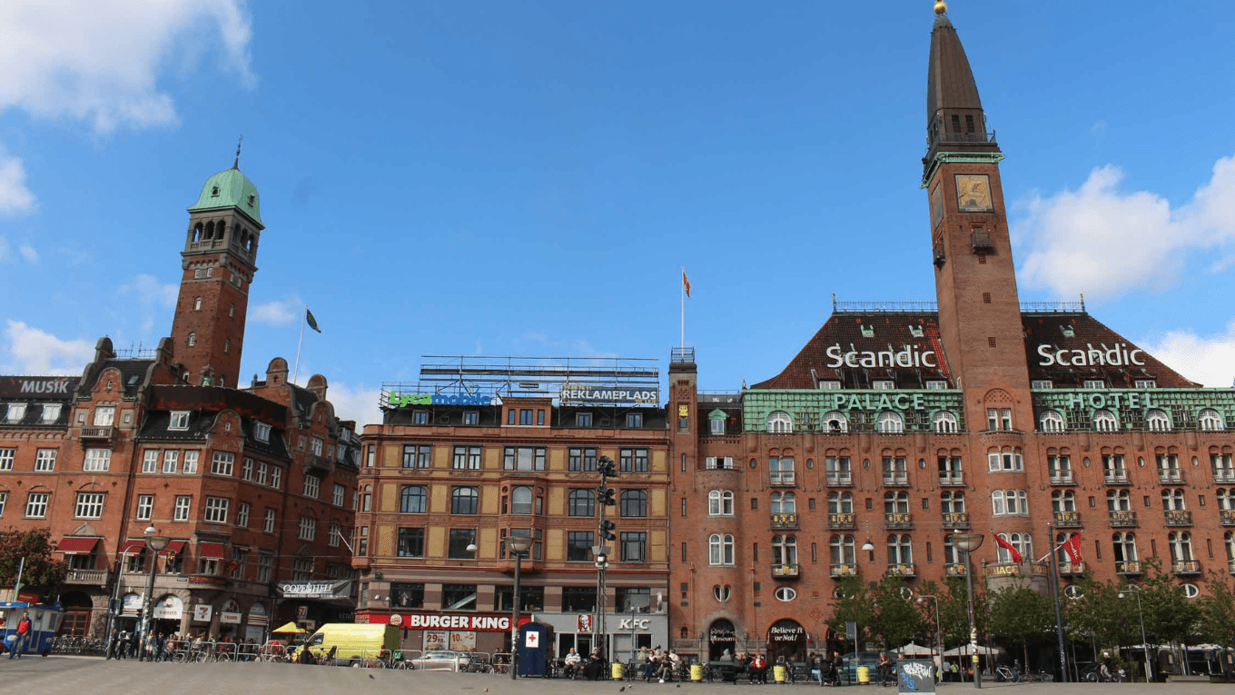 city-hall-square-quang-truong-toa-thi-chinh-copenhagen-5
