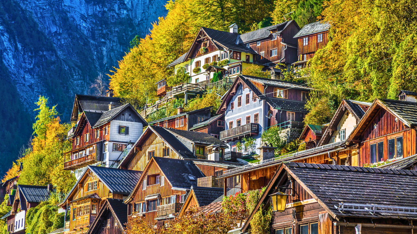 lang-hallstatt-mua-thu-nha-go-truyen-thong