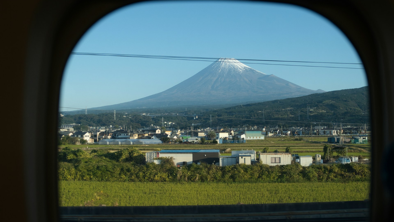 nhat ban view ngoi tau shinkansen