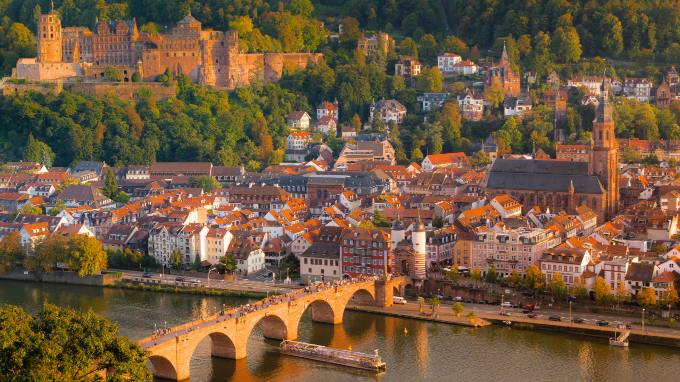 CHÂU ÂU | ĐỨC - HÀ LAN - BỈ - PHÁP | 10N8Đ | VIETNAM AIRLINES