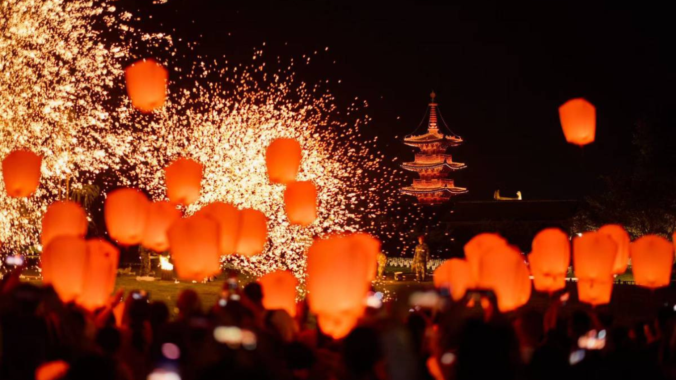 TRUNG QUỐC | THƯỢNG HẢI (Option DISNEYLAND) - HÀNG CHÂU - TÂN THỊ - Ô TRẤN - TÔ CHÂU - VÔ TÍCH | 5N4Đ | NOSHOP