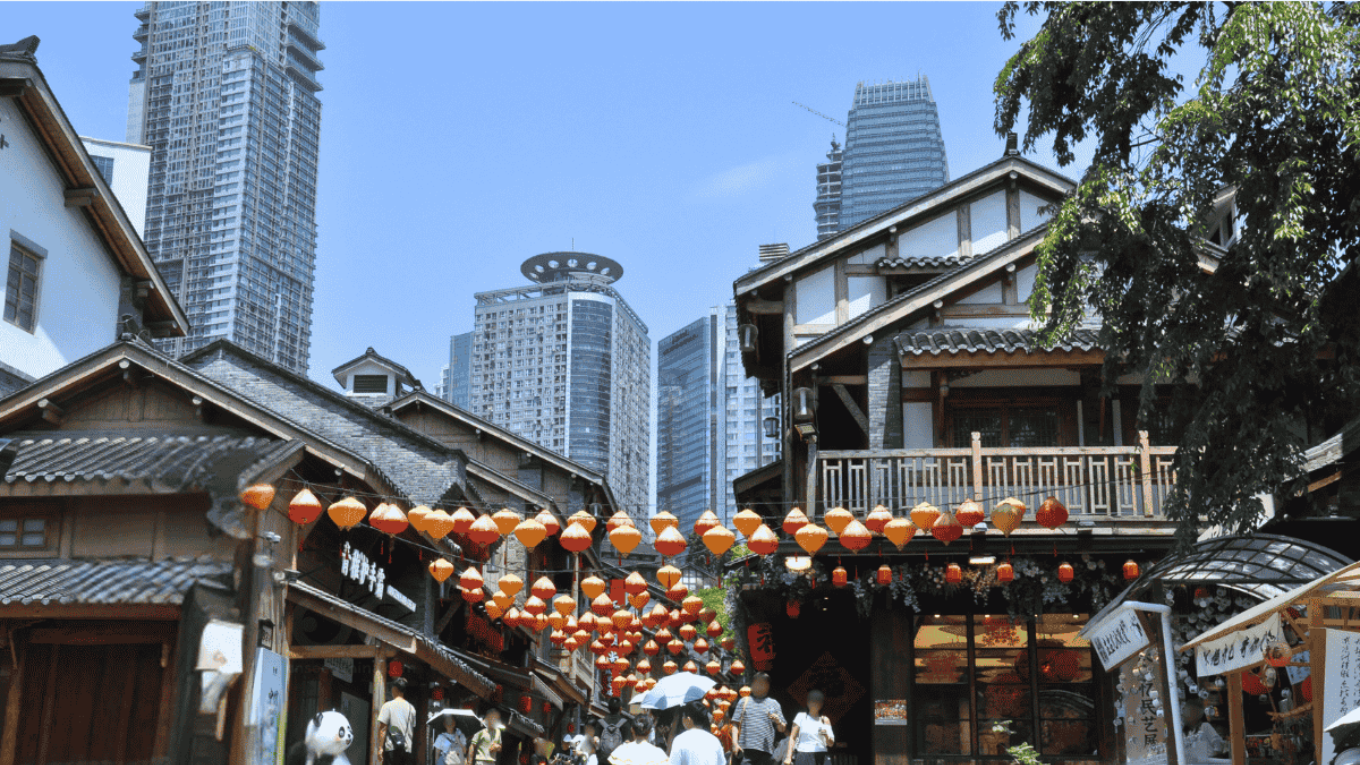 trung khanh pho co thap bat de