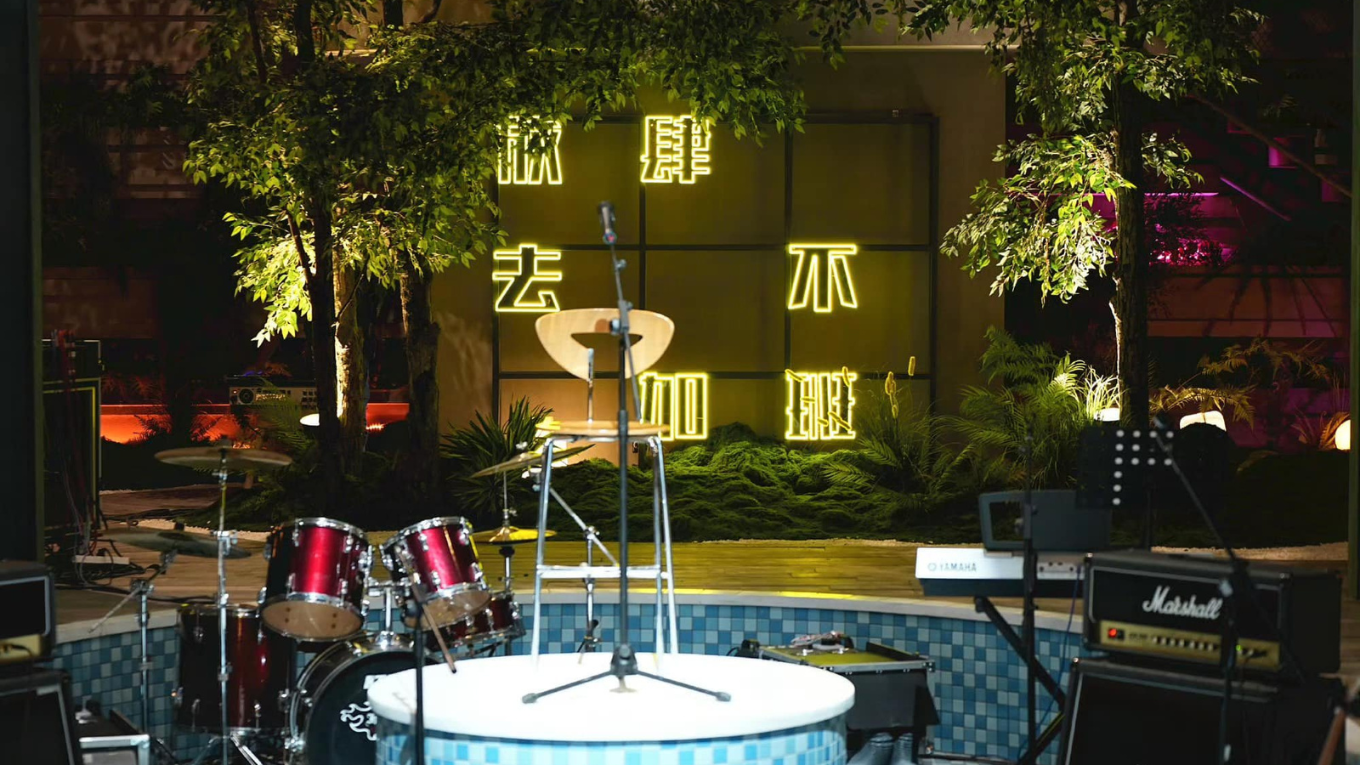 trung khanh quan bar tang 3