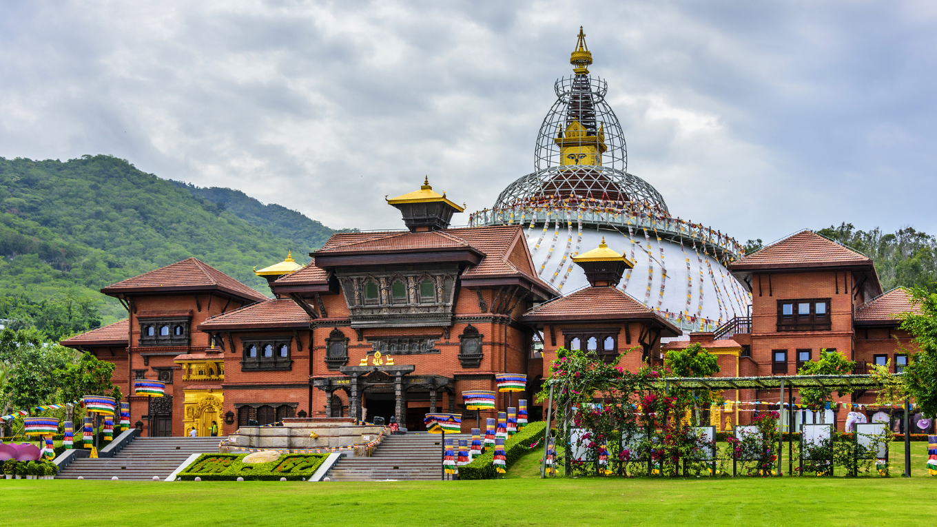 Khu du lịch văn hóa Nam Sơn