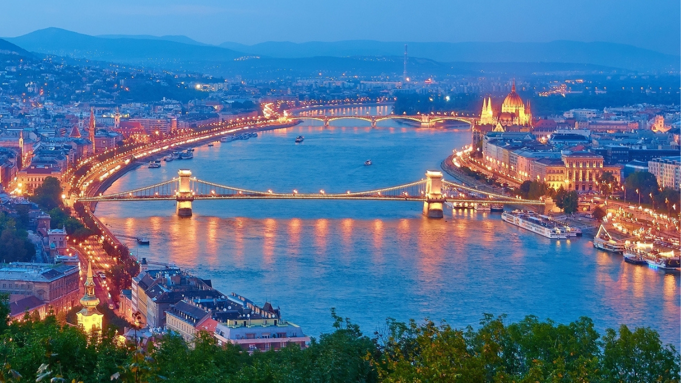Danube Budapest Hungary (4)