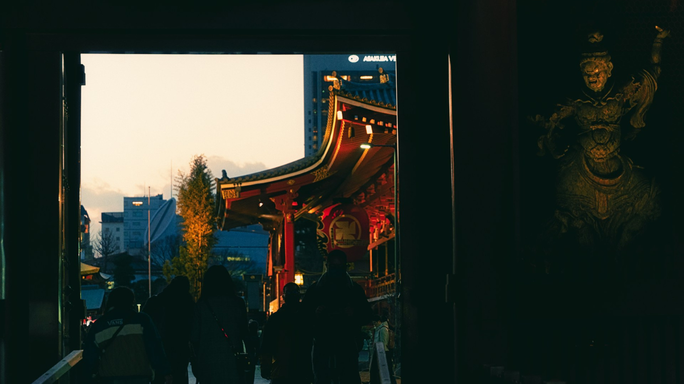Nhat Ban Asakusa Kannon