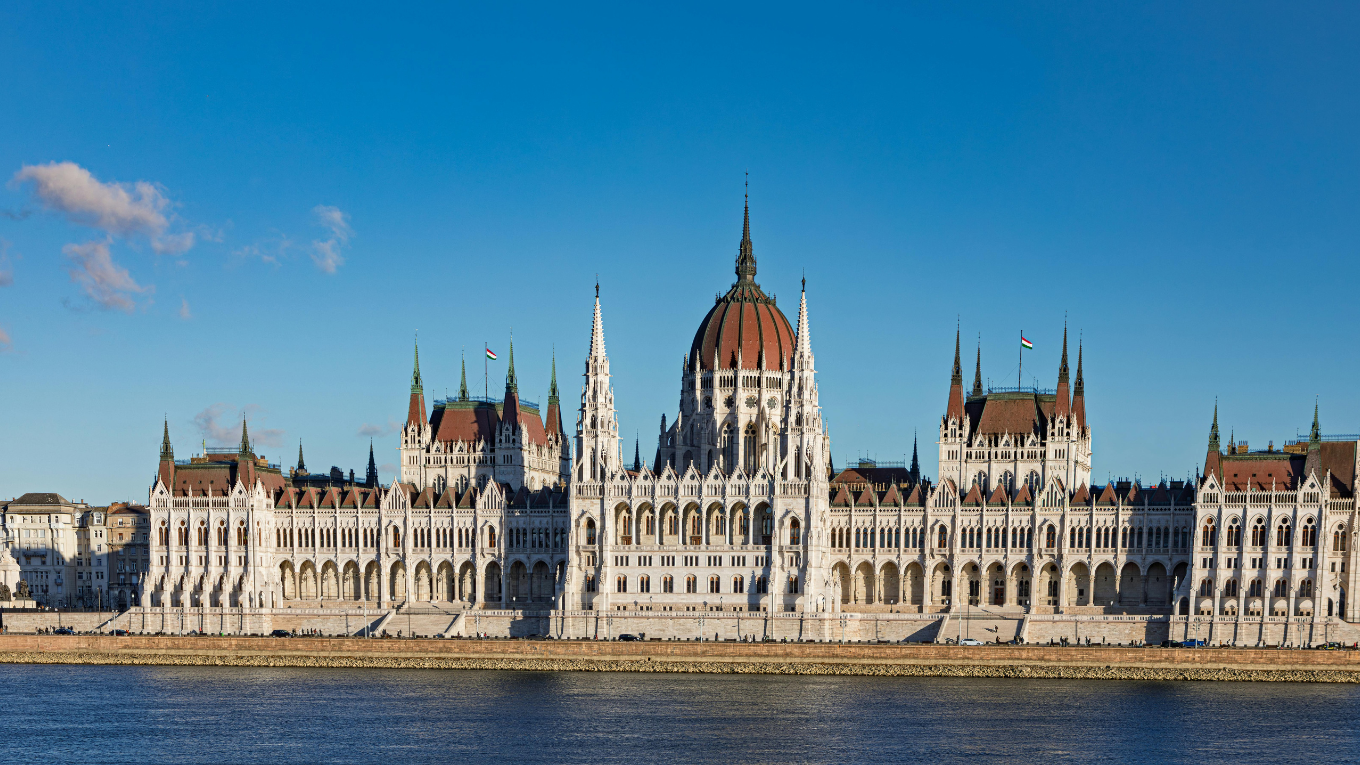 Toa nha quoc hoi Budapest Hungary 2